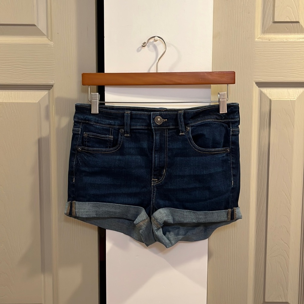 American Eagle Hi-Rise Shortie